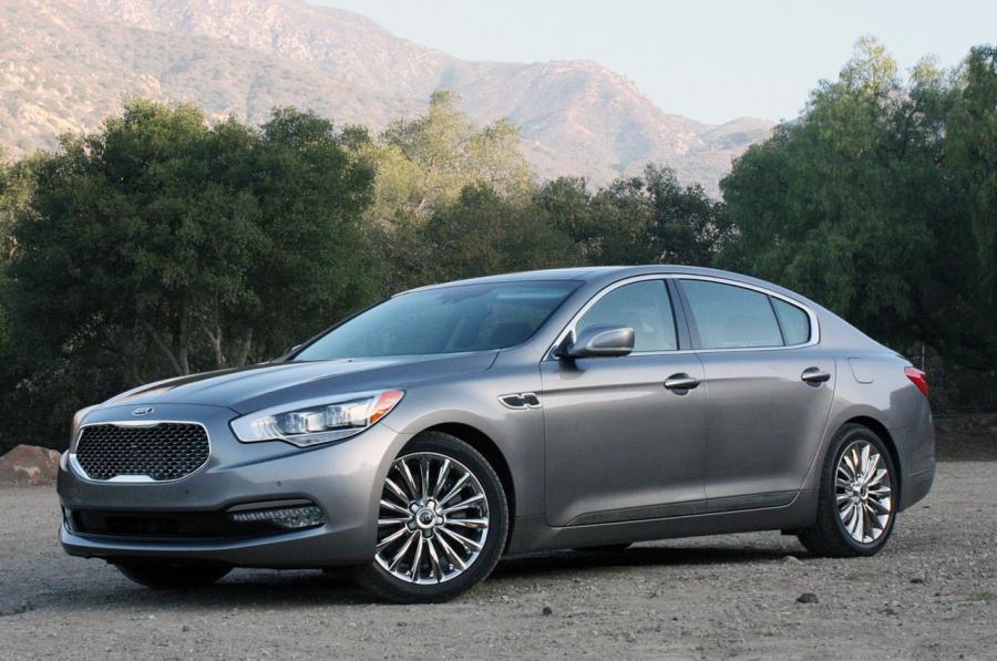  Kia K900 V8 2015 года  (фото 1 из 44)